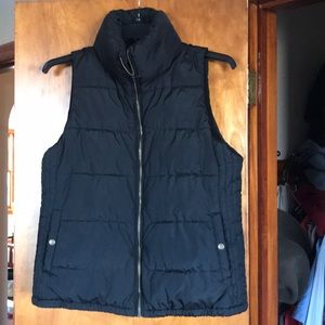 Old Navy Puffer Vest